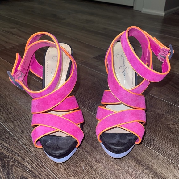 Jessica Simpson Fuchsia Heels - Picture 3 of 3
